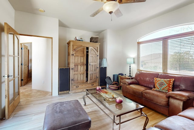 9840 Cameron St NW, Albuquerque, NM 87114 - living room featuring a ceiling fan