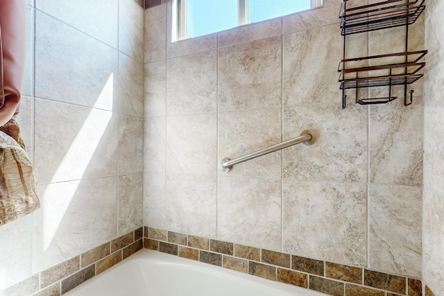 9840 Cameron St NW, Albuquerque, NM 87114 - bathroom featuring walk in shower and a washtub