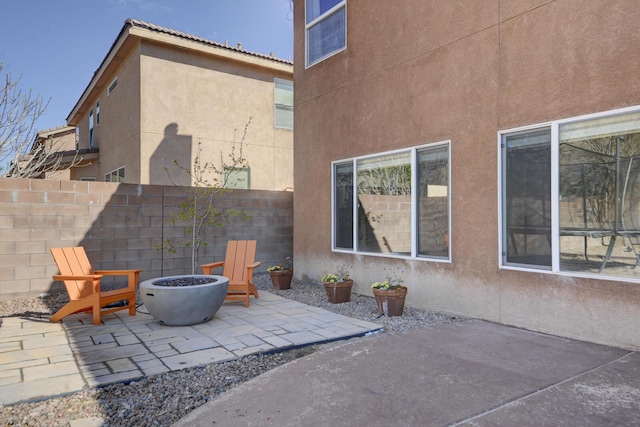 1807 Avenida Comunidad, Rio Rancho, NM 87124 - view of patio / terrace with a fire pit