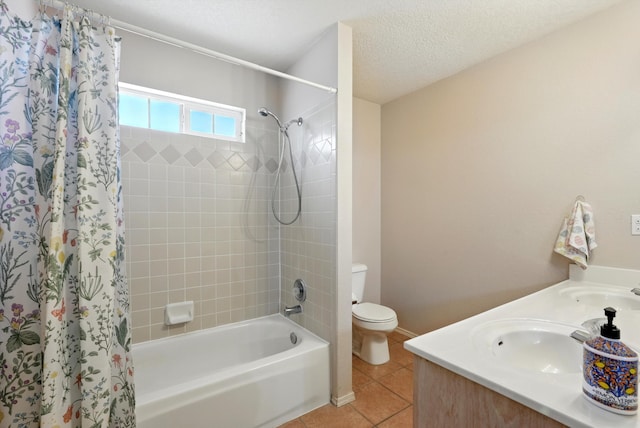 9712 Monteria Ct NW, Albuquerque, NM 87114 - full bathroom featuring shower / bath combo with shower curtain, tile patterned flooring, and vanity