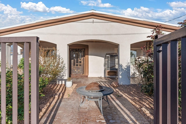 2912 William St SE, Albuquerque, NM 87102 - view of patio / terrace with an outdoor fire pit