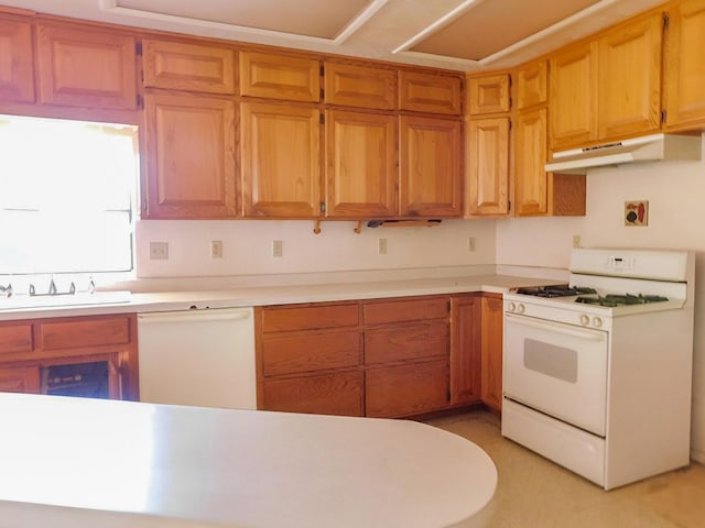 208 S White Oaks Ave, Capitan, NM 88316 - photo 5