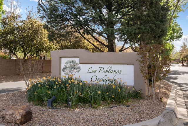 4617 Los Poblanos Cir, Los Ranchos, NM 87107 - photo 2