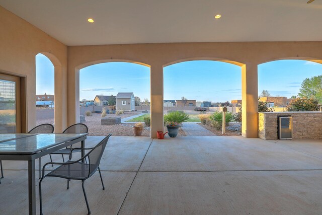 1797 Vargas Rd SE, Rio Rancho, NM 87124 - view of patio / terrace with outdoor dining area and a residential view