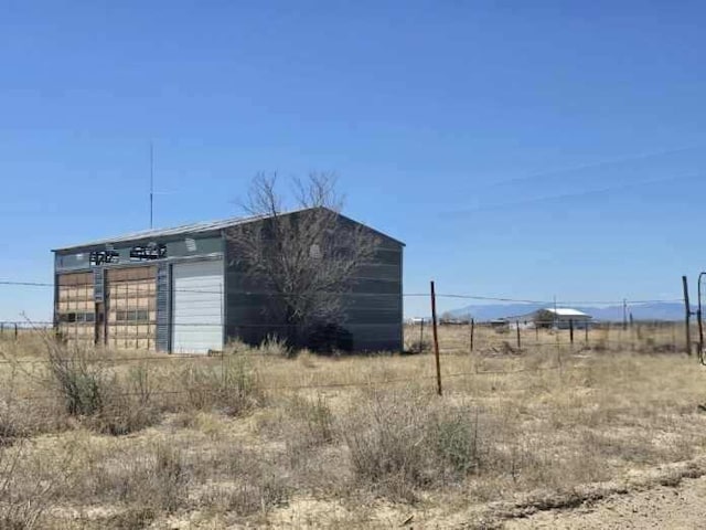 131 Willow Lk, Moriarty, NM 87035