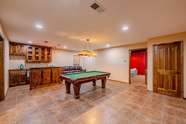 5016 Frontier Rd NE, Rio Rancho, NM 87144 - playroom featuring recessed lighting, billiards, wet bar, visible vents, and light tile patterned flooring