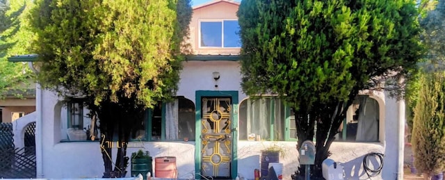 view of front of property with stucco siding