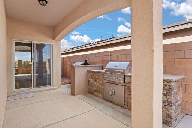 5668 Cold Creek Ave NW, Albuquerque, NM 87114 - view of patio