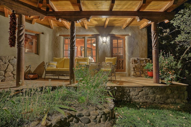 view of patio / terrace with a porch and an outdoor hangout area