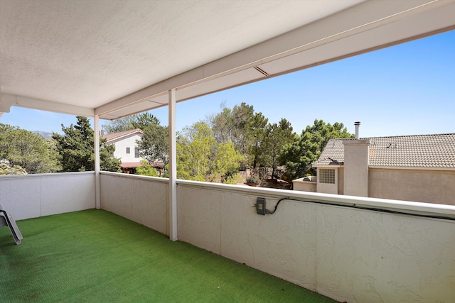 8200 Corona Ave NE, Albuquerque, NM 87122 - view of balcony