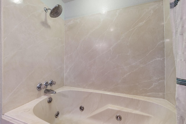 38 Elias Rd, Los Lunas, NM 87031 - bathroom with a combined bath / shower with jetted tub