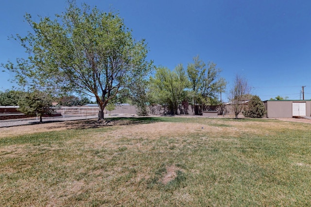 630 Barnett Rd, Bosque Farms, NM 87068 - view of yard