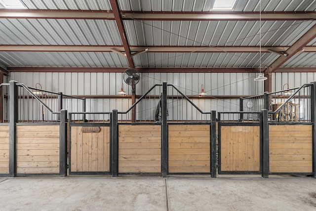 7 Wildwood Ln, Peralta, NM 87042 - view of horse barn