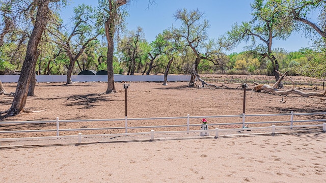 7 Wildwood Ln, Peralta, NM 87042 - view of yard featuring fence