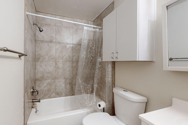 308 Garden Ave SW, Los Lunas, NM 87031 - bathroom featuring vanity, shower / bath combo with shower curtain, and toilet