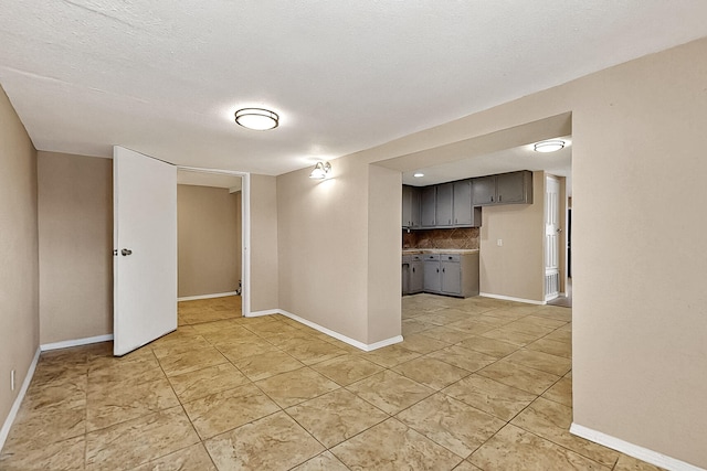 7121 Isleta Blvd SW Rear, Rear, Albuquerque, NM 87105 - full bathroom with tiled shower