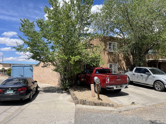 4631 La Vida Nueva Del Norte SW, Albuquerque, NM 87105 - photo 2