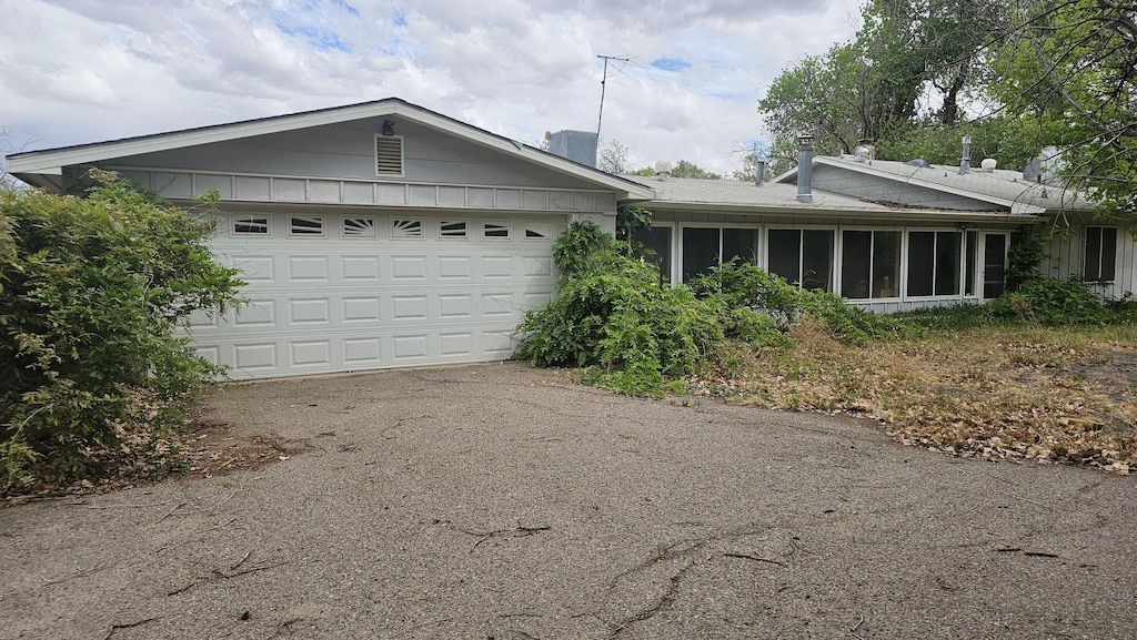 19 Wildwood Ln, Peralta, NM 87042 - photo 1