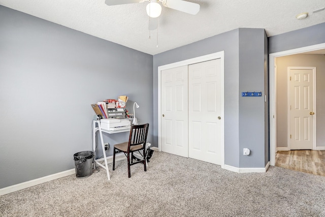 6605 Country Knoll Ct NW, Albuquerque, NM 87114 - home office with carpet, ceiling fan, and baseboards