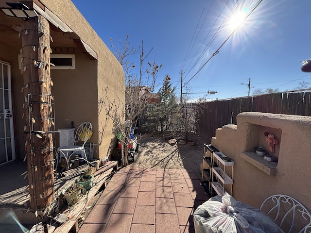 1816 Isleta Blvd SW, Albuquerque, NM 87105 - view of patio