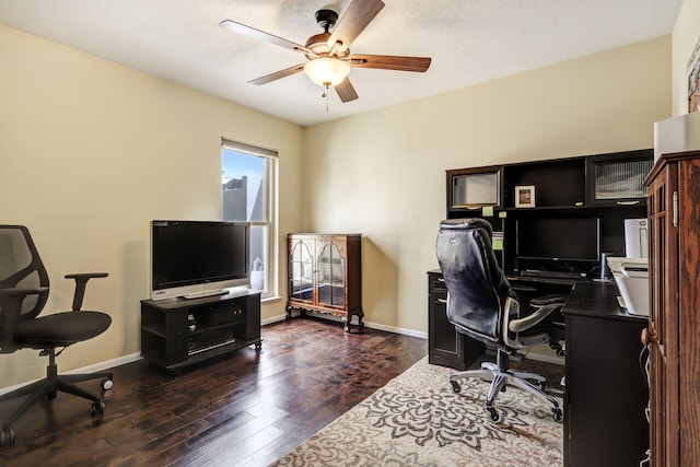 6400 Torreon Dr NE, Albuquerque, NM 87109 - office space featuring a ceiling fan, wood finished floors, and baseboards