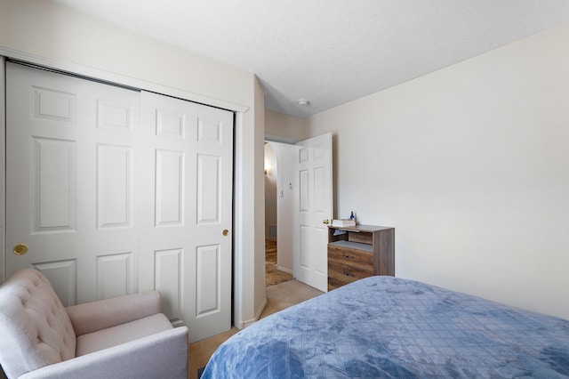 3772 Havasu Falls St NE, Rio Rancho, NM 87144 - bedroom featuring a closet and light colored carpet