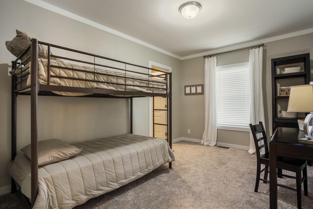 1899 Vargas Rd SE, Rio Rancho, NM 87124 - bedroom featuring carpet, baseboards, and ornamental molding