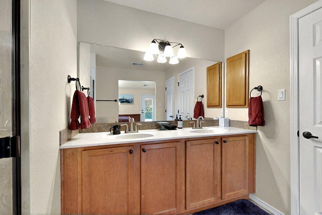 10912 Saltillo St NW, Albuquerque, NM 87114 - full bath with double vanity
