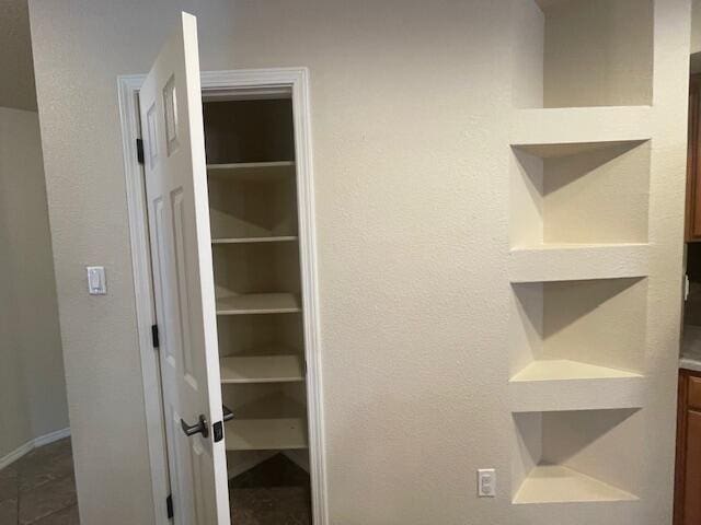 10912 Saltillo St NW, Albuquerque, NM 87114 - view of closet