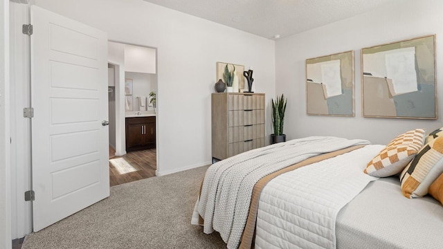 4114 Silver Springs Rd NE, Rio Rancho, NM 87144 - bedroom featuring carpet, baseboards, and ensuite bathroom