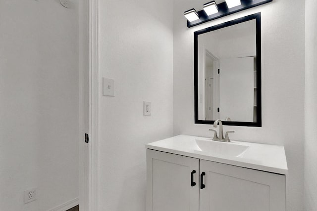 357 Meade Ct, Rio Communities, NM 87002 - bathroom featuring vanity