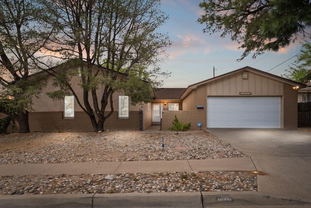 10401 Karen Ave NE, Albuquerque, NM 87111 - photo 4
