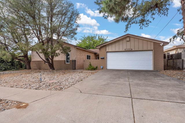 10401 Karen Ave NE, Albuquerque, NM 87111 - photo 2