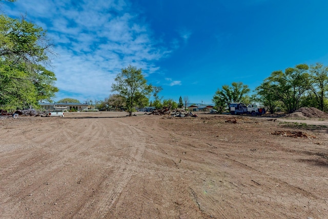 2327 Pajarito Rd SW, Albuquerque, NM 87105 - view of yard