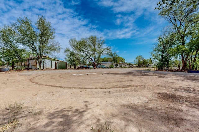 2327 Pajarito Rd SW, Albuquerque, NM 87105 - view of yard
