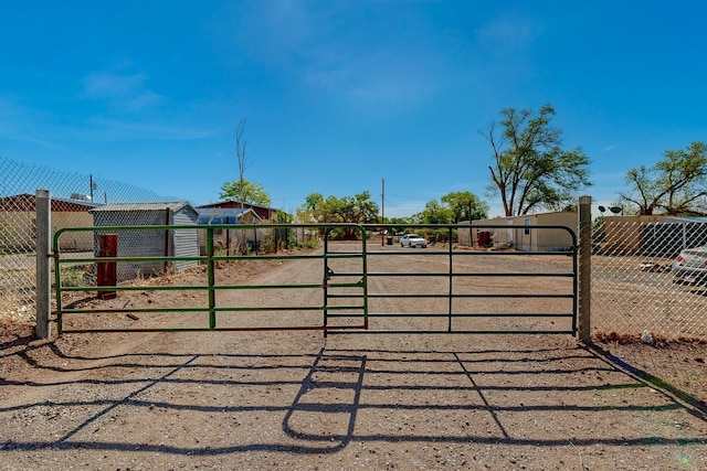 2327 Pajarito Rd SW, Albuquerque, NM 87105 - gate with fence