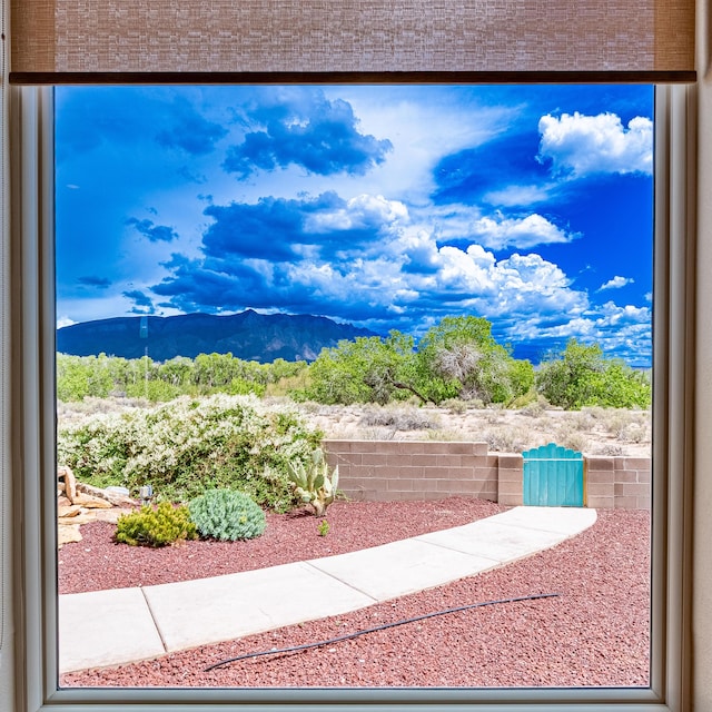 2392 Manzano Loop NE, Rio Rancho, NM 87144 - view of patio / terrace featuring a mountain view