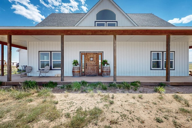 420 Bassett Blvd, Edgewood, NM 87015 - view of front of home with a porch and a shingled roof