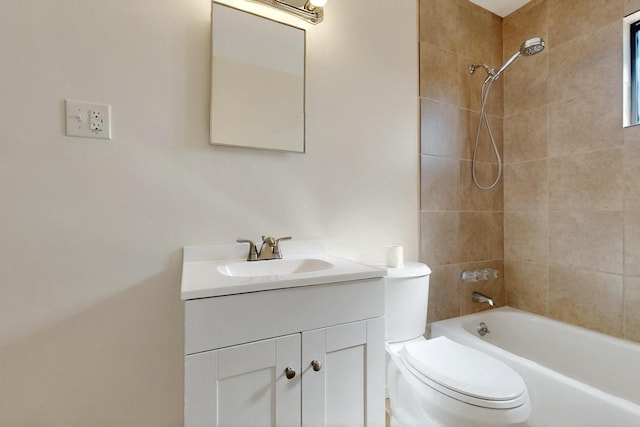 1614 Del Monte Trl SW, Albuquerque, NM 87121 - bathroom with toilet, vanity, and bathtub / shower combination