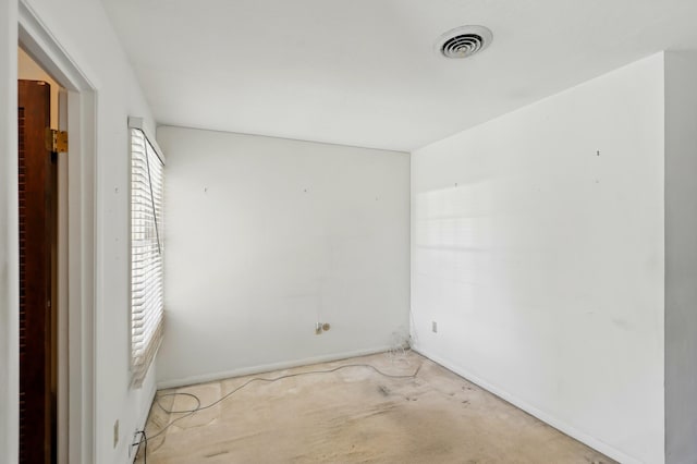 1595 W Bosque Loop, Bosque Farms, NM 87068 - carpeted empty room featuring baseboards