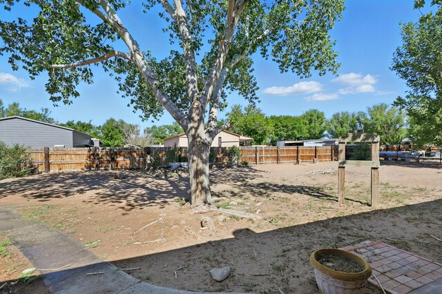 1595 W Bosque Loop, Bosque Farms, NM 87068 - view of yard