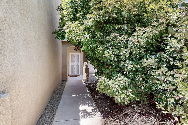 1723 Avenida Real, Albuquerque, NM 87105 - property entrance featuring stucco siding