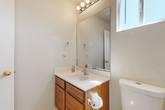 525 Peaceful Meadows Dr NE, Rio Rancho, NM 87144 - bathroom with toilet and vanity