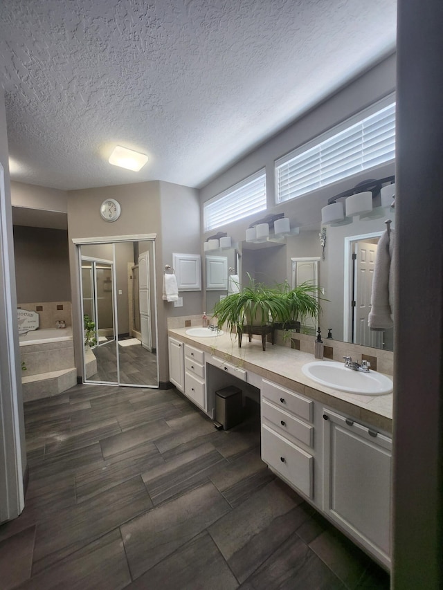 8405 Hampton Ave NE, Albuquerque, NM 87122 - photo 51