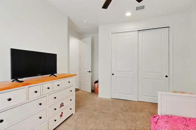 1605 Copper Mountain Trl NW, Albuquerque, NM 87120 - bedroom featuring light carpet, a closet, recessed lighting, and a ceiling fan