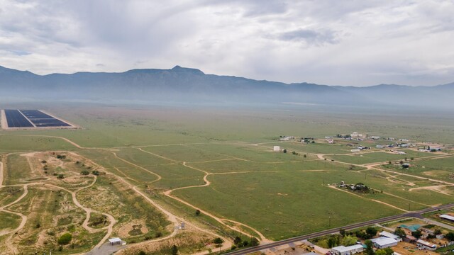 830 Meadow Lake Rd, Meadow Lake, NM 87031