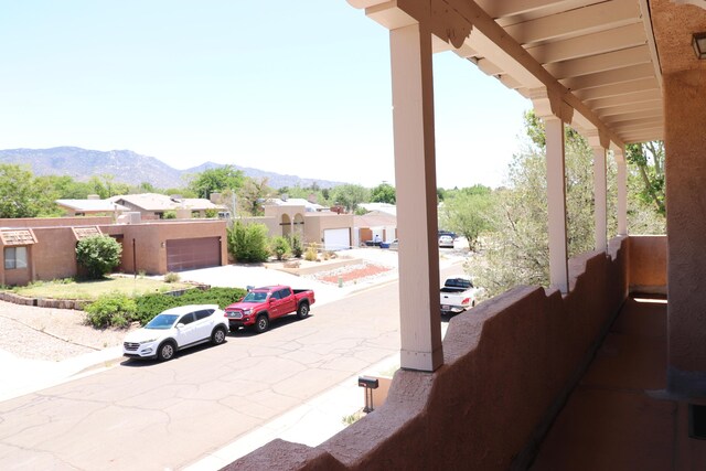 2517 Georgene Dr NE, Albuquerque, NM 87112 - garage featuring a garage door opener