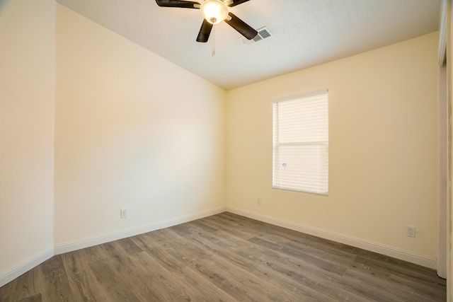 7113 Avignon Ct NW, Albuquerque, NM 87114 - empty room featuring wood finished floors, ceiling fan, and baseboards
