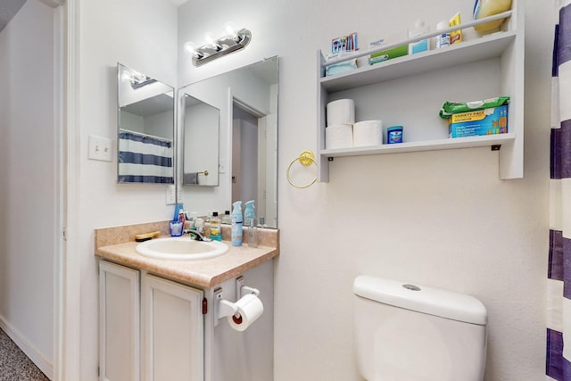402 Calle Don Santiago NE, Los Lunas, NM 87031 - full bathroom featuring vanity and toilet