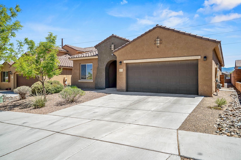 4711 Hojas Verdes, Santa Fe, NM 87507 - photo 1